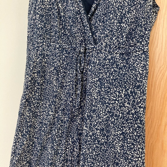 Eddie Bauer dress - Picture 2 of 8